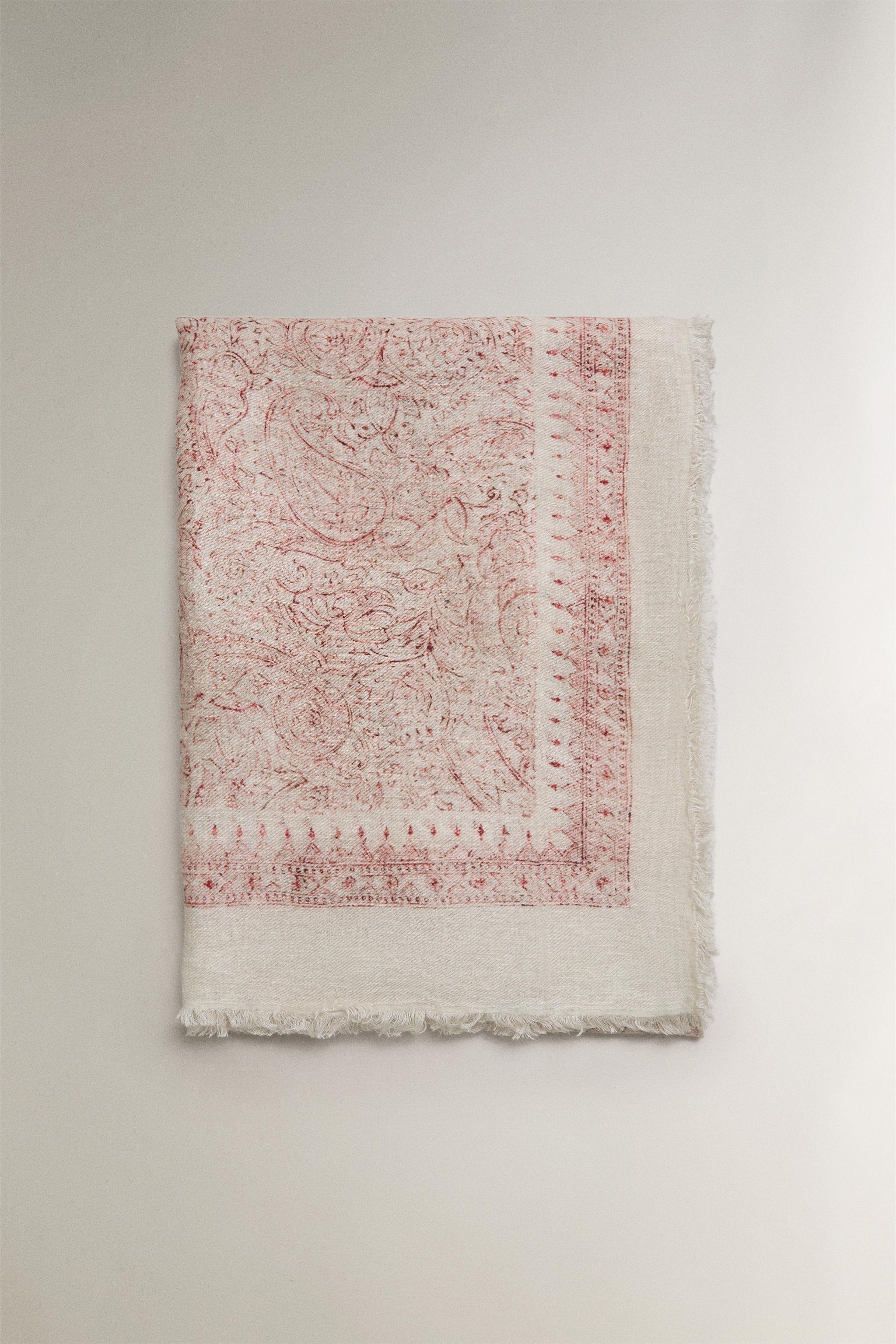 PAISLEY LINEN BLANKET